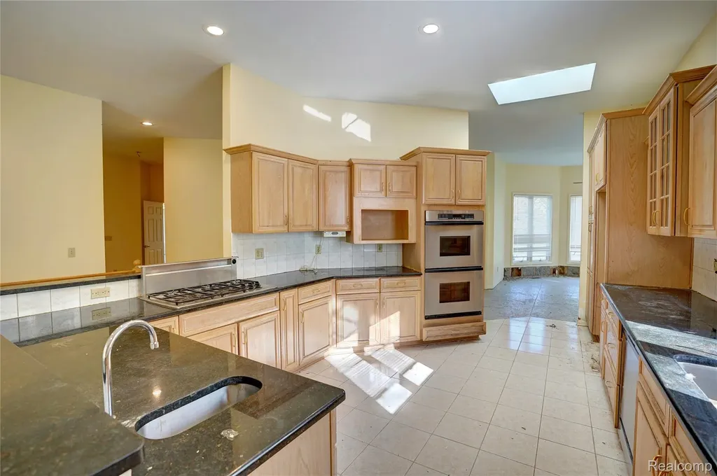 5166 Warwick Woods Trail Grand Blanc Charter Township MI 48439