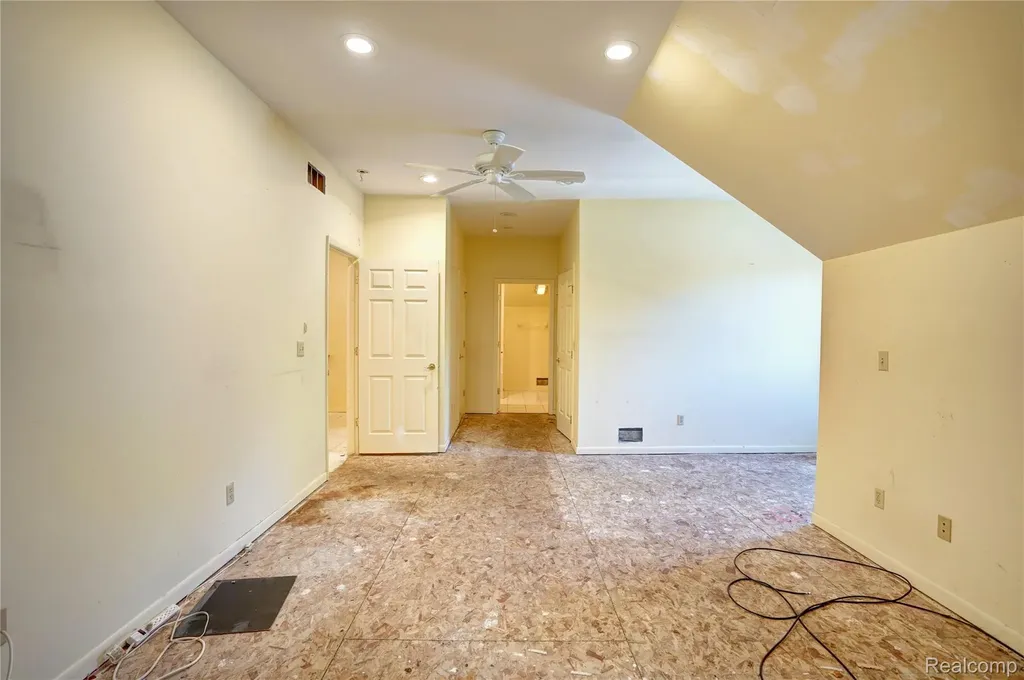 5166 Warwick Woods Trail Grand Blanc Charter Township MI 48439