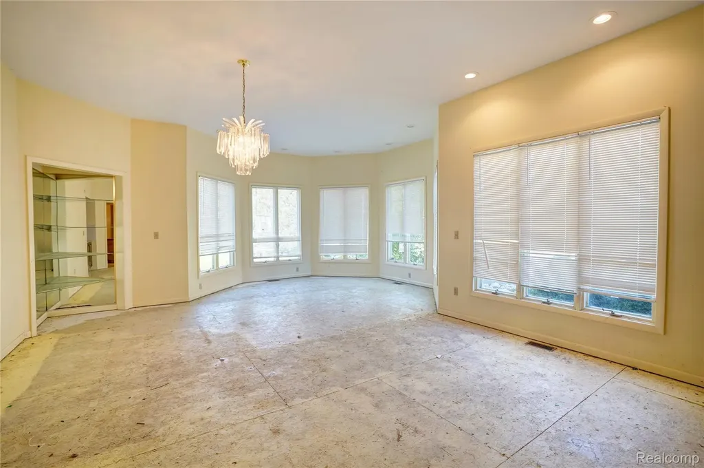 5166 Warwick Woods Trail Grand Blanc Charter Township MI 48439