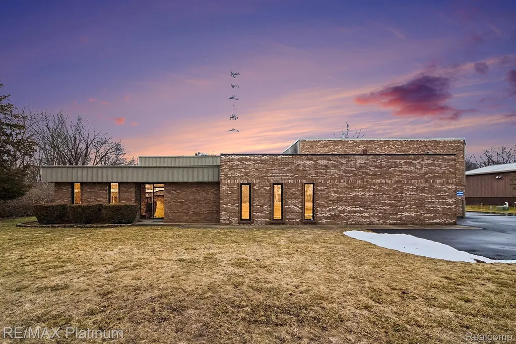 1200 Holden Avenue Milford Charter Township MI 48381