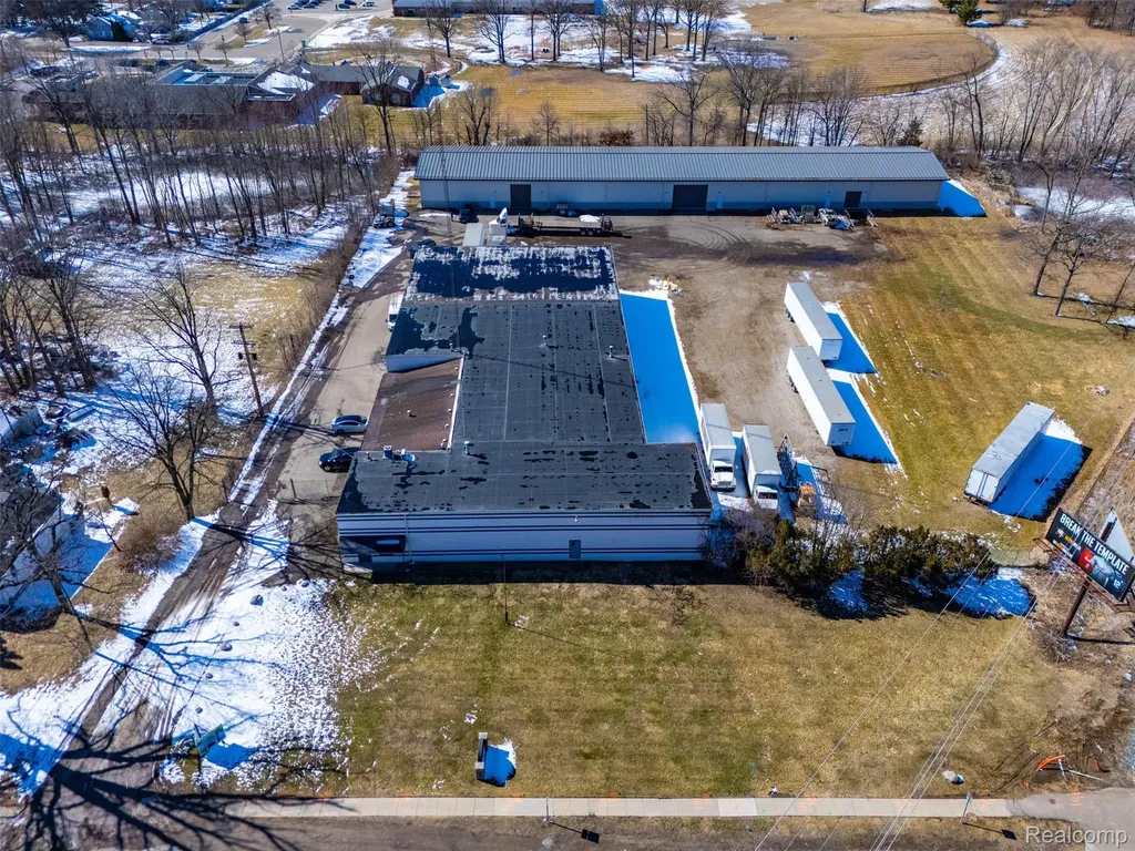 415 N Lafayette Street South Lyon City MI 48178