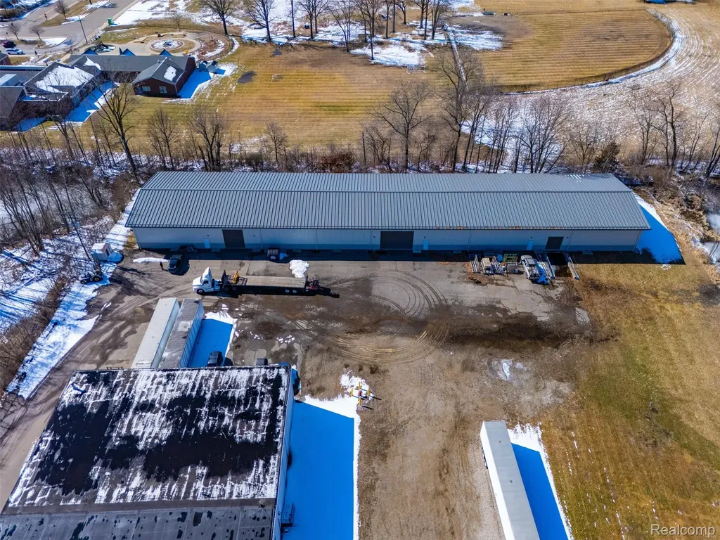 415 N Lafayette Street South Lyon City MI 48178