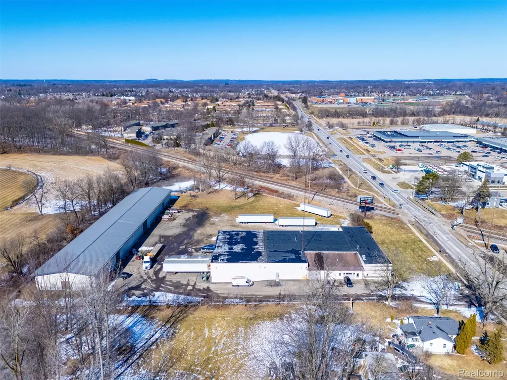 415 N Lafayette Street South Lyon City MI 48178