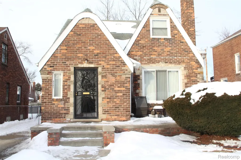 9581 Mark Twain Street Detroit City MI 48227