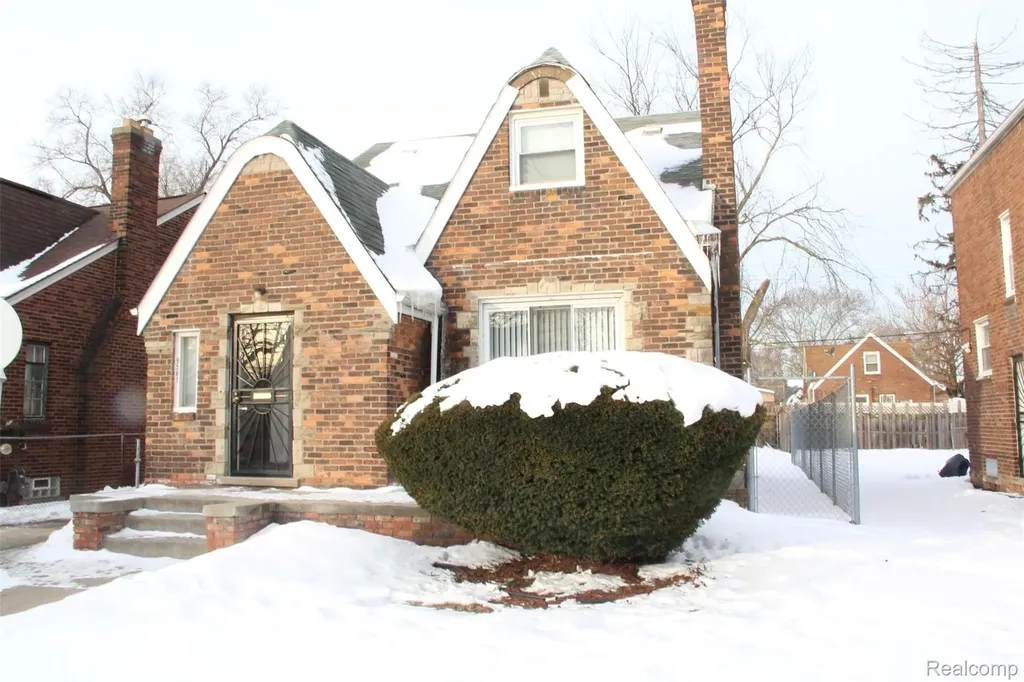 9581 Mark Twain Street Detroit City MI 48227
