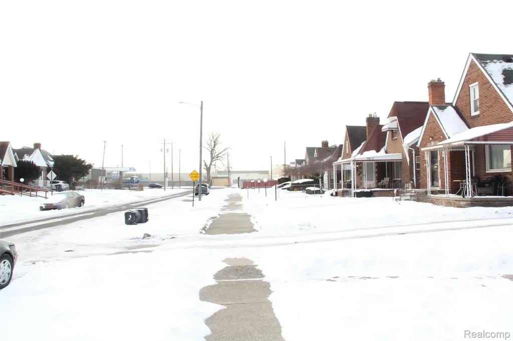 9581 Mark Twain Street Detroit City MI 48227