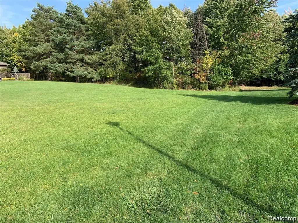 8413 Grovemont Court Grand Blanc Charter Township MI 48439
