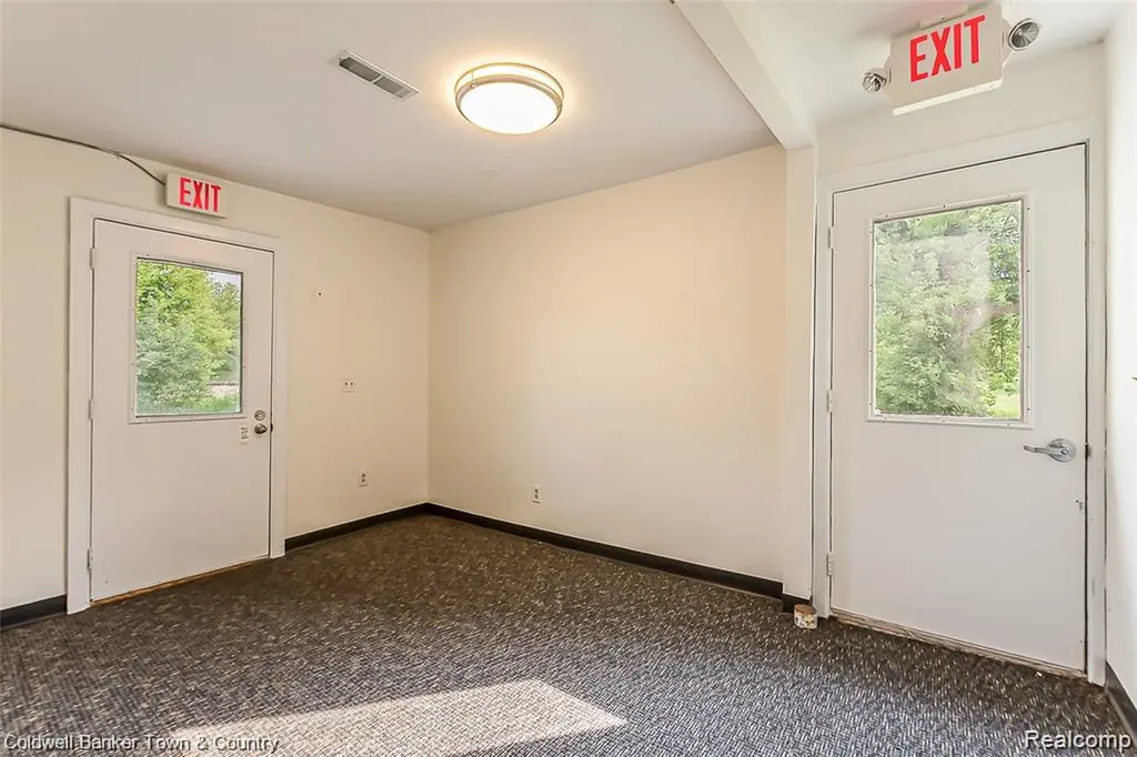 4780 E M 36 Hamburg Township MI 48169