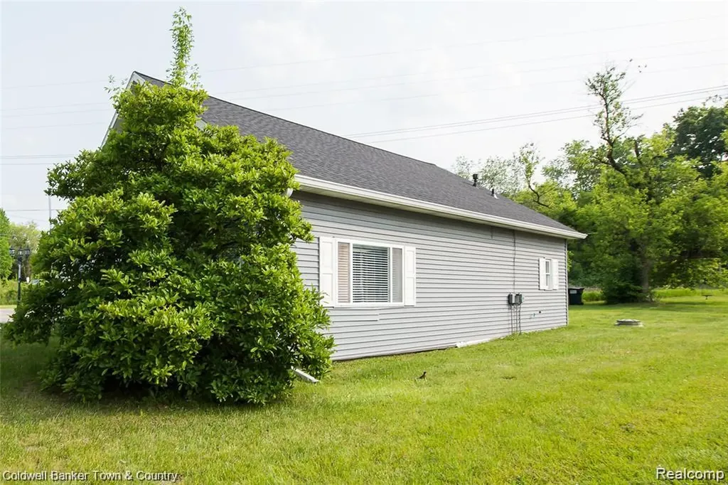 4780 E M 36 Hamburg Township MI 48169