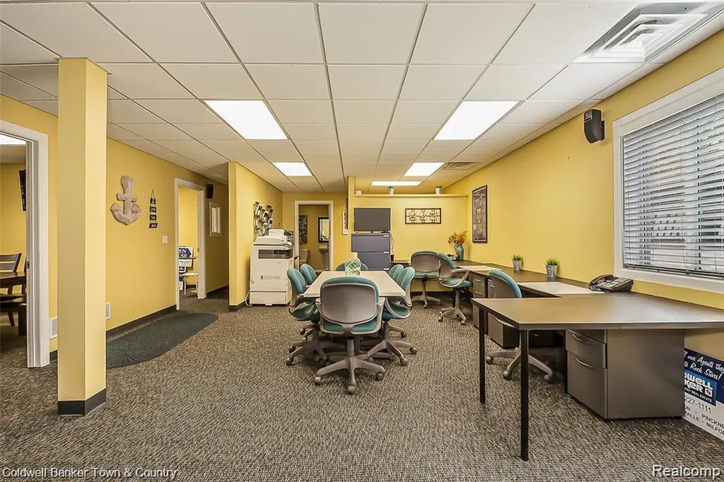 4780 E M 36 Hamburg Township MI 48169