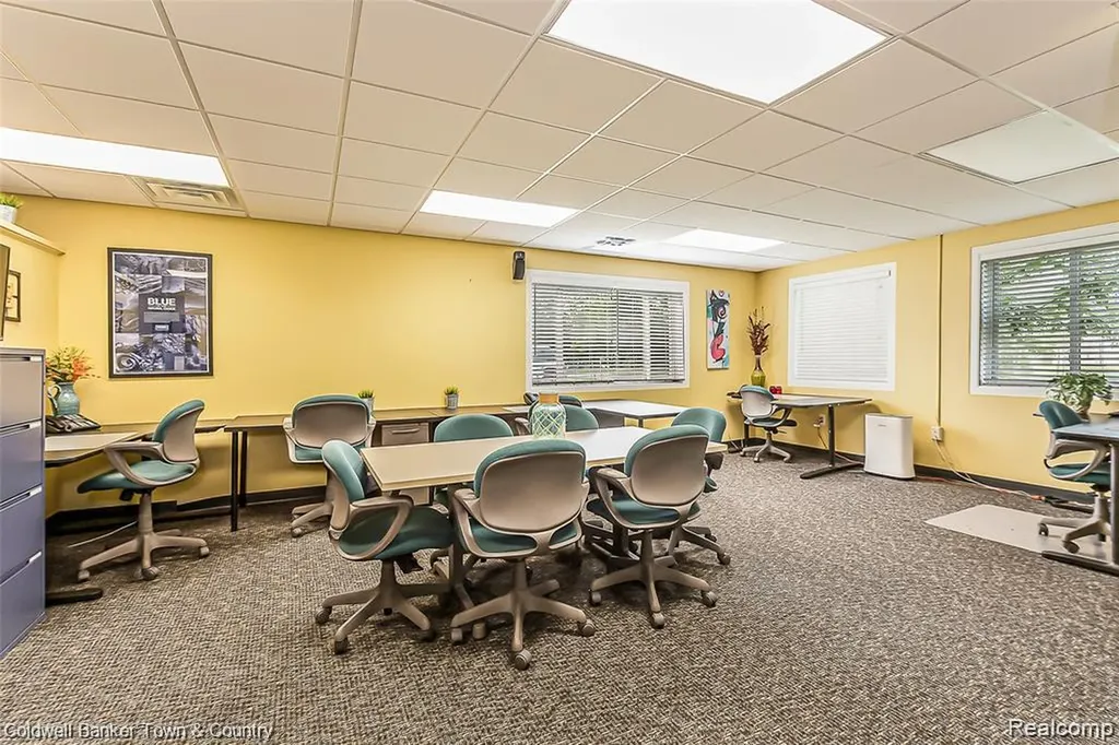 4780 E M 36 Hamburg Township MI 48169