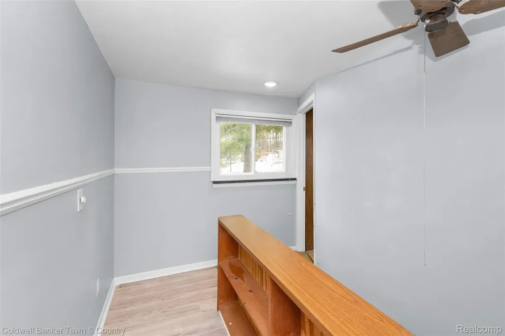 2705 Melvin Drive Hamburg Township MI 48169