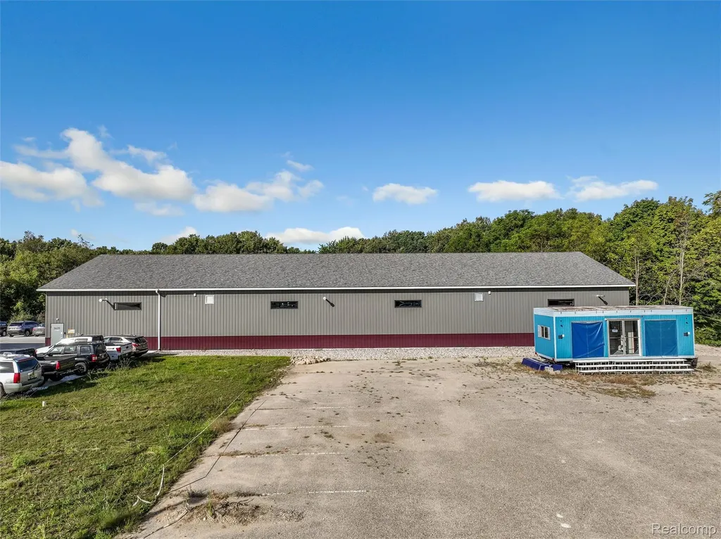 3420 S Lapeer Metamora Township MI 48455