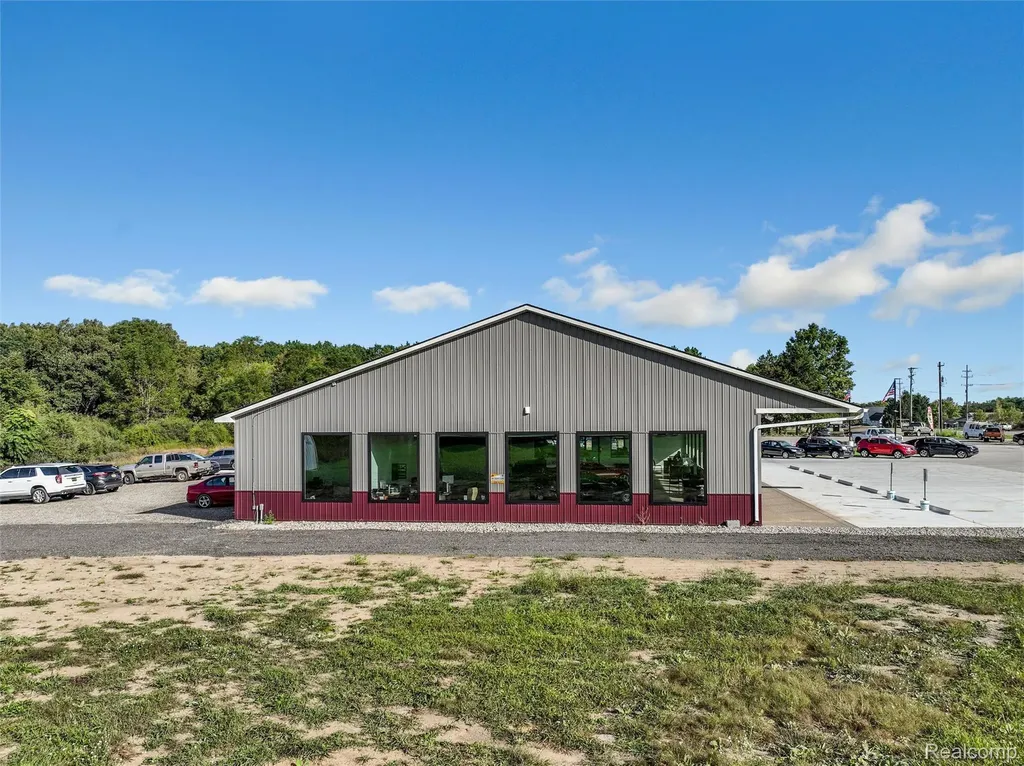 3420 S Lapeer Metamora Township MI 48455