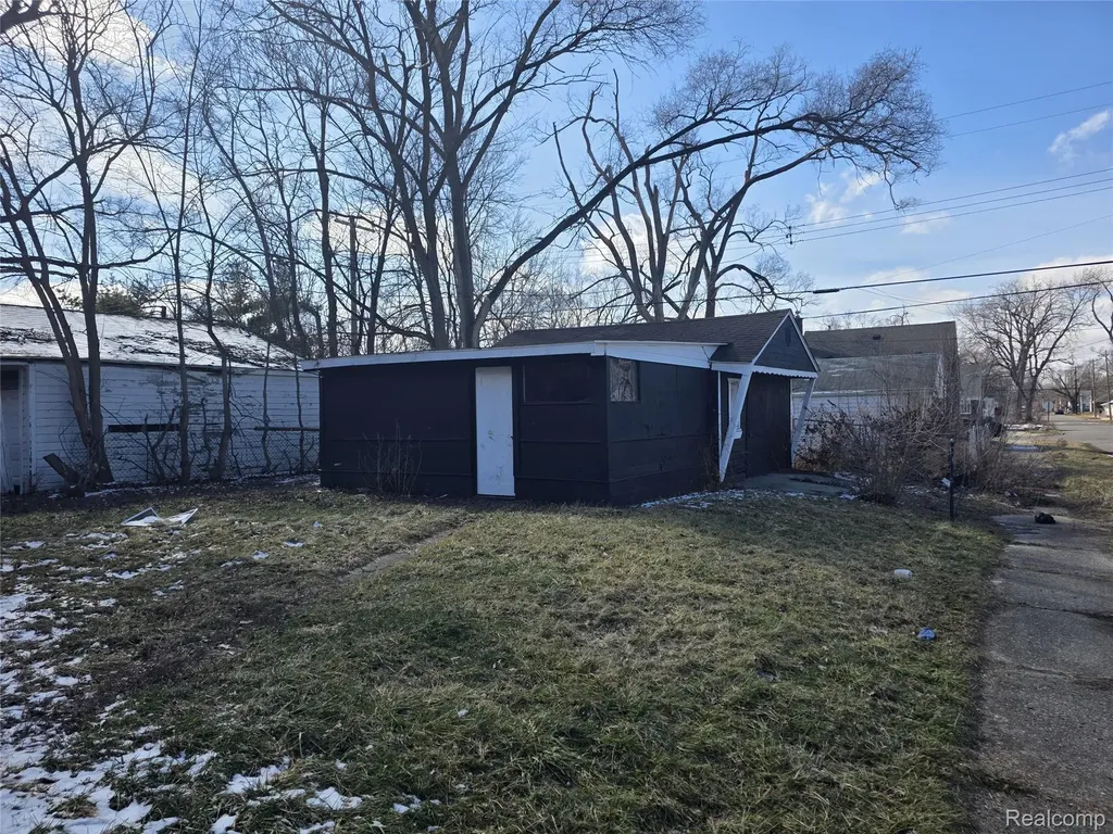 20315 Biltmore Street Detroit City MI 48235