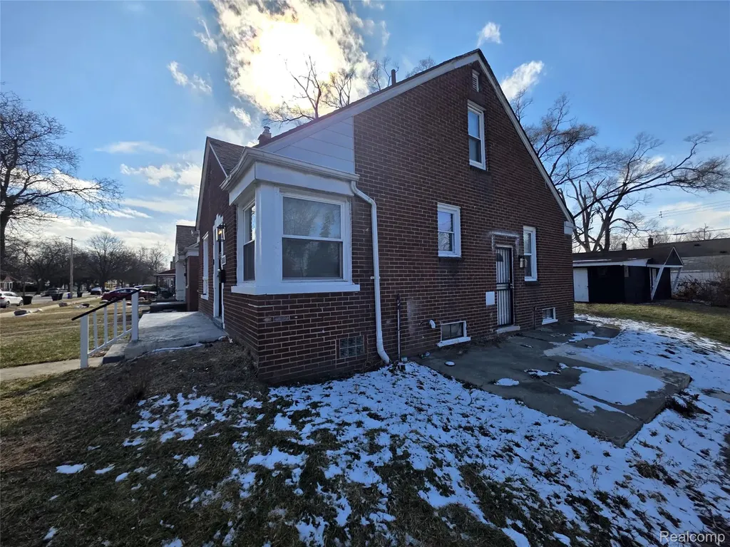 20315 Biltmore Street Detroit City MI 48235