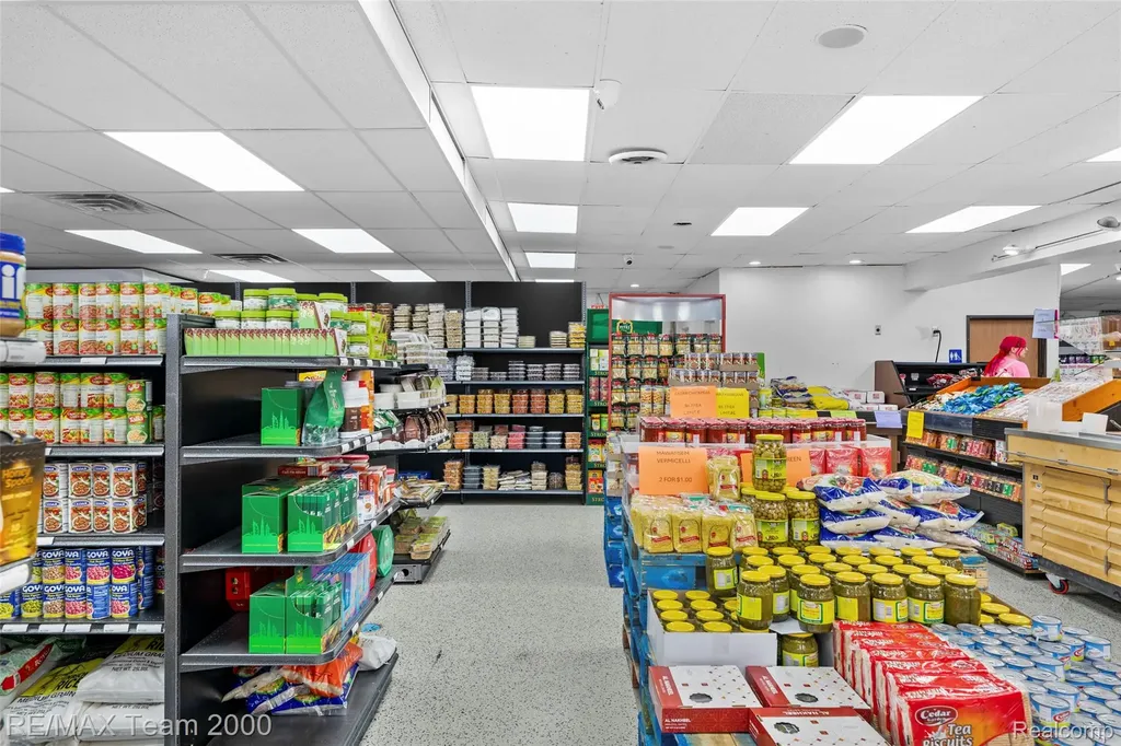 7329 N Lilley Road Canton Charter Township MI 48187