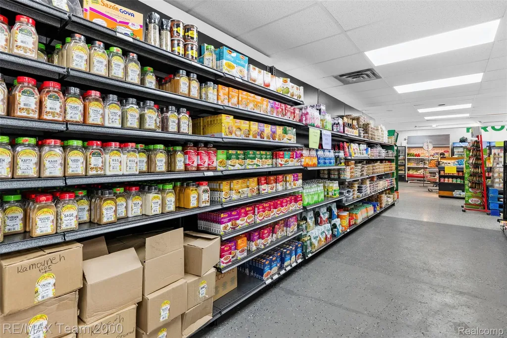 7329 N Lilley Road Canton Charter Township MI 48187