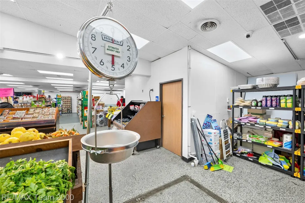 7329 N Lilley Road Canton Charter Township MI 48187