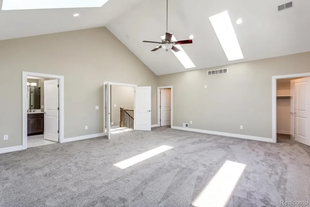 16637 Kings Fairway Lane Grand Blanc City MI 48439