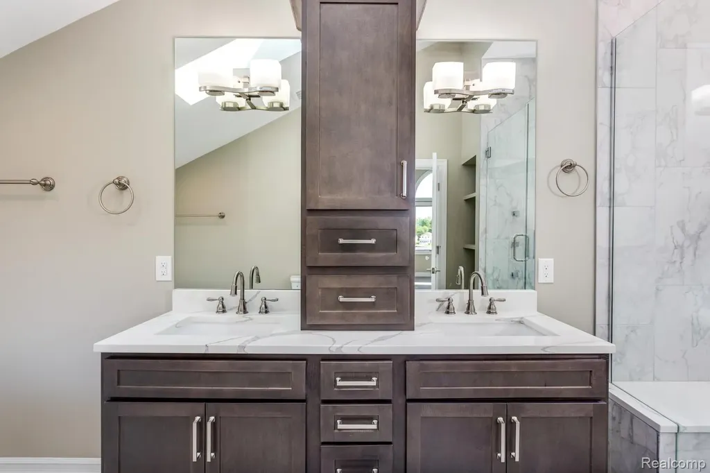 16637 Kings Fairway Lane Grand Blanc City MI 48439