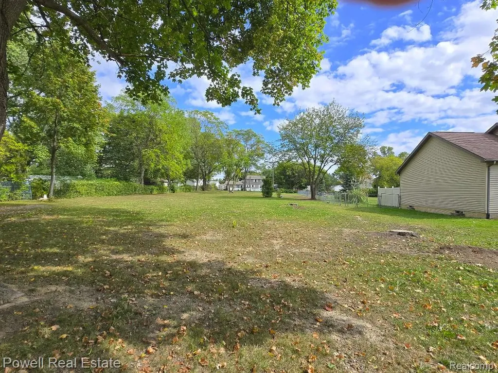 4139 Moulton Drive Flint Charter Township MI 48507