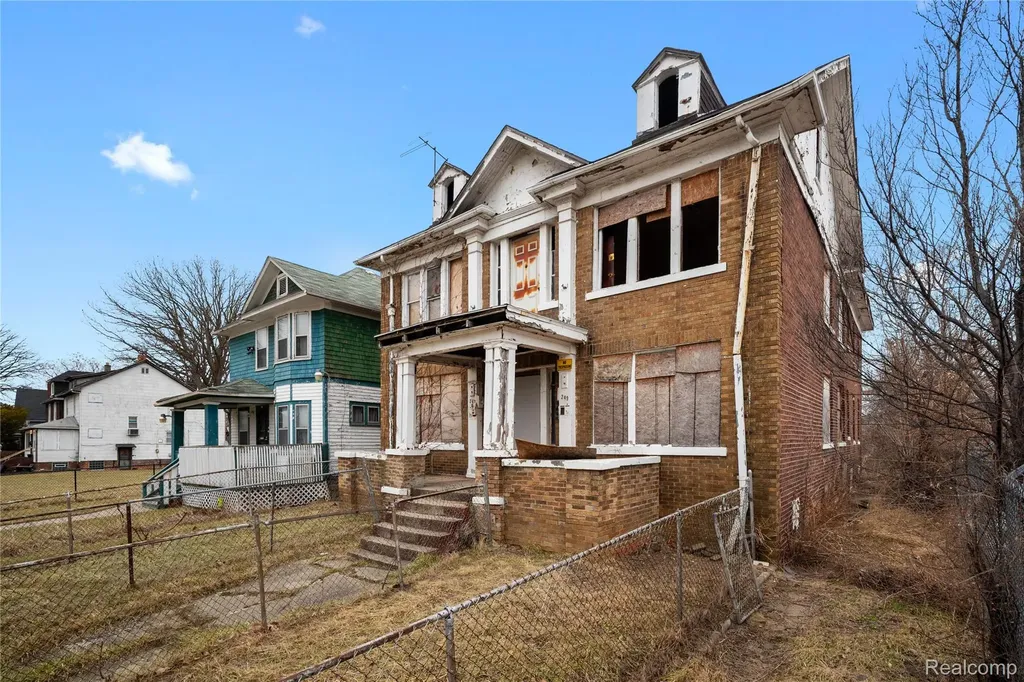 247 Midland Street Highland Park City MI 48203