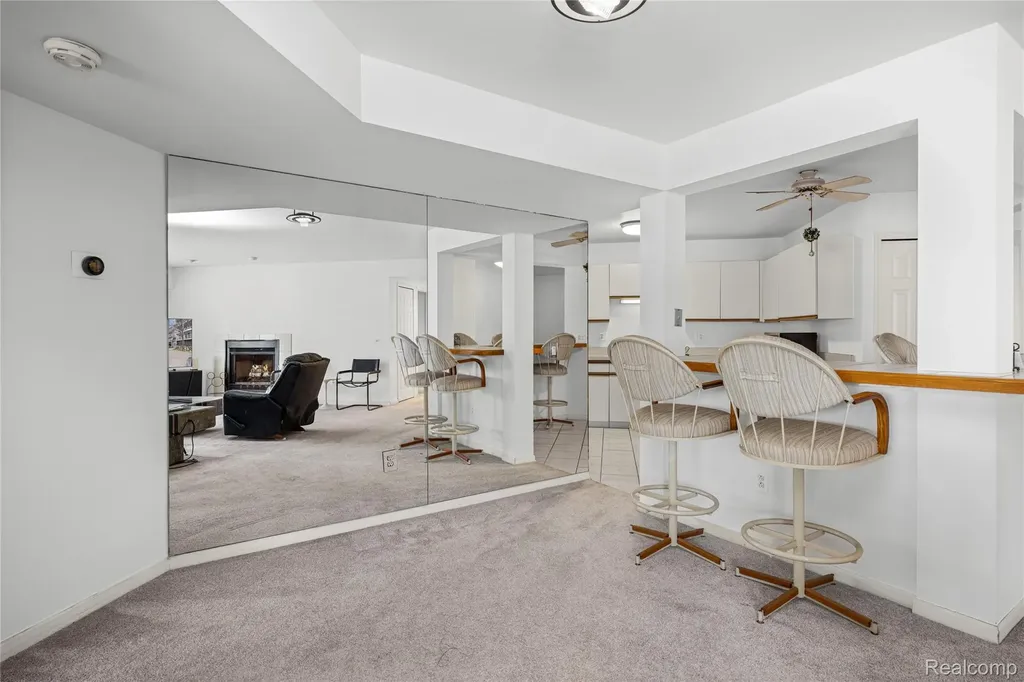 3565 Port Cove Drive Waterford Charter Township MI 48328