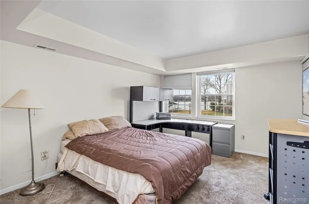 3565 Port Cove Drive Waterford Charter Township MI 48328