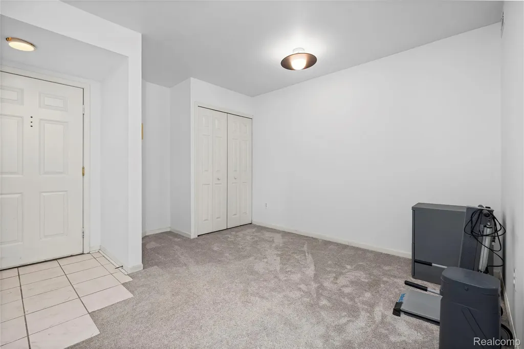 3565 Port Cove Drive Waterford Charter Township MI 48328