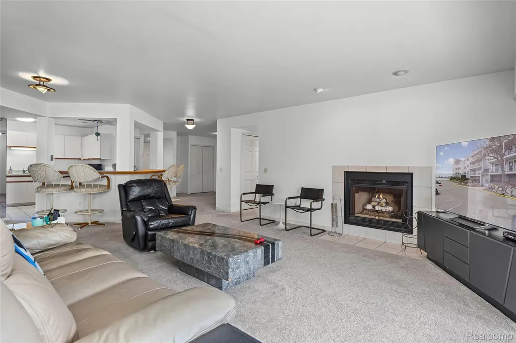 3565 Port Cove Drive Waterford Charter Township MI 48328