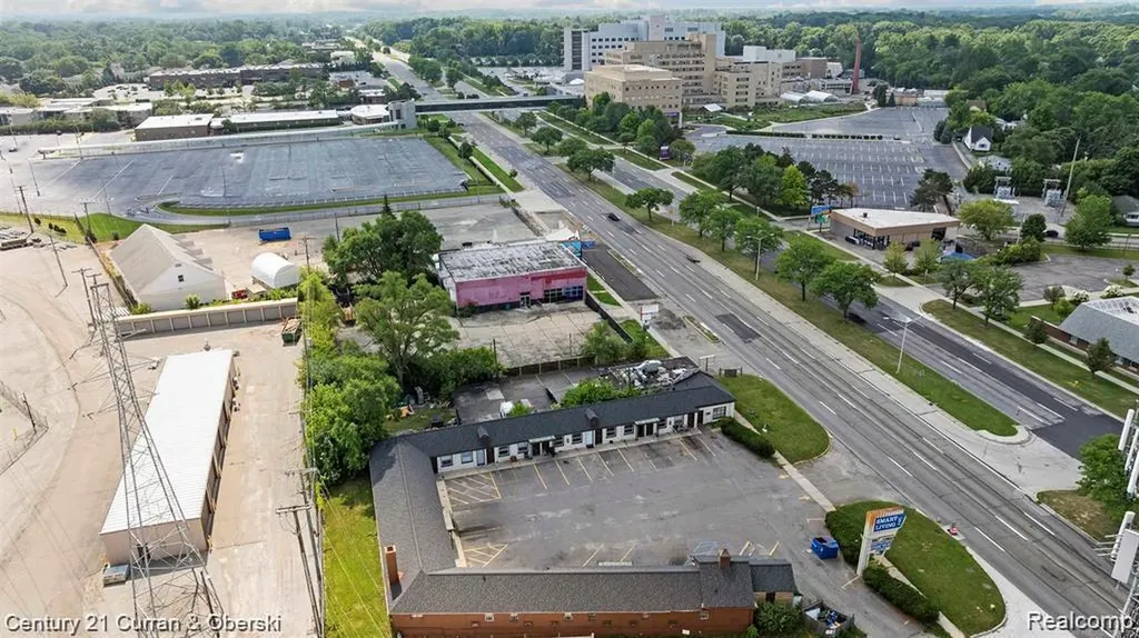 44784 Woodward Avenue Pontiac City MI 48341