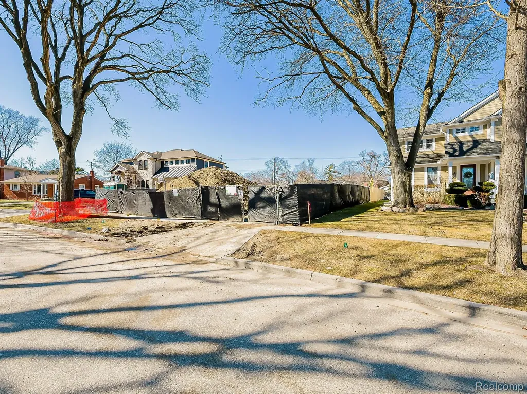 1397 Hazel Street Birmingham City MI 48009