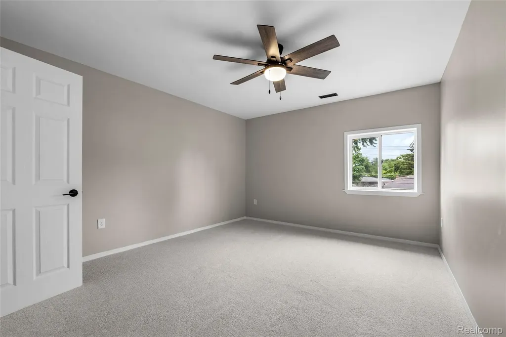 24790 Ashley Court Redford Charter Township MI 48239