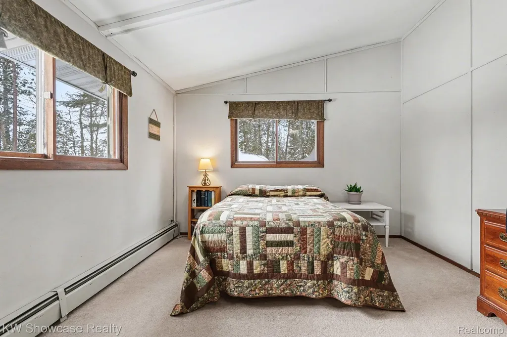 1951 Kneeland Road Comins Township MI 48621