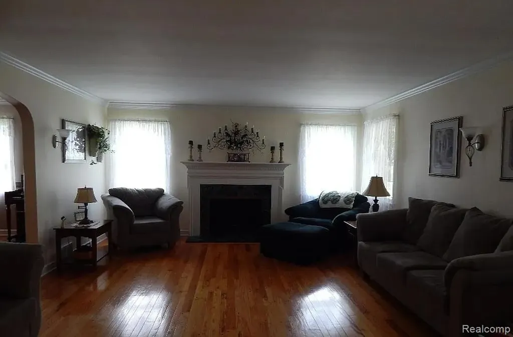 101 Cottage Sturgis City MI 49091