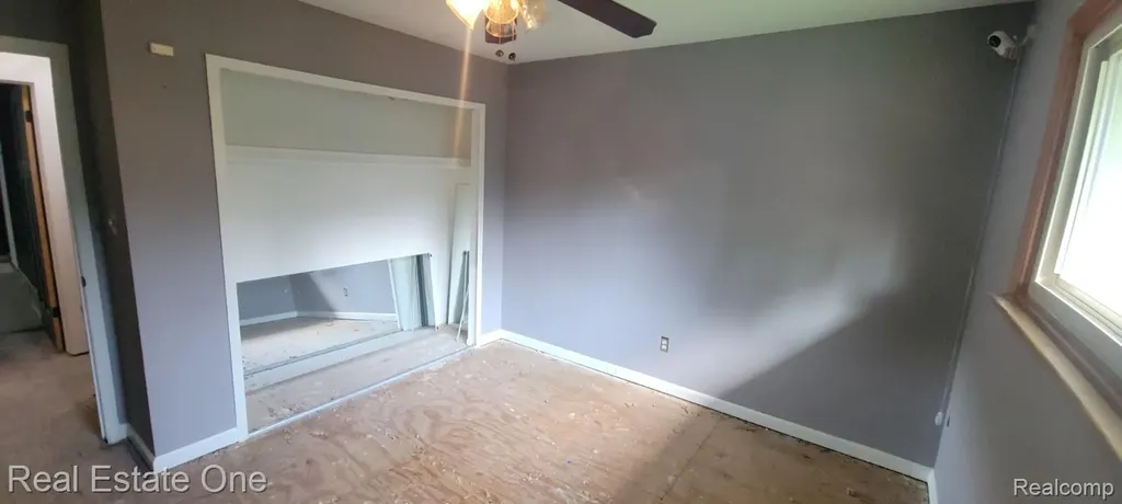 20120 Salisbury Street St. Clair Shores City MI 48080