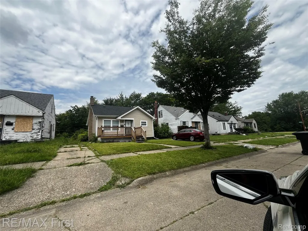 19593 Annott Street Detroit City MI 48205