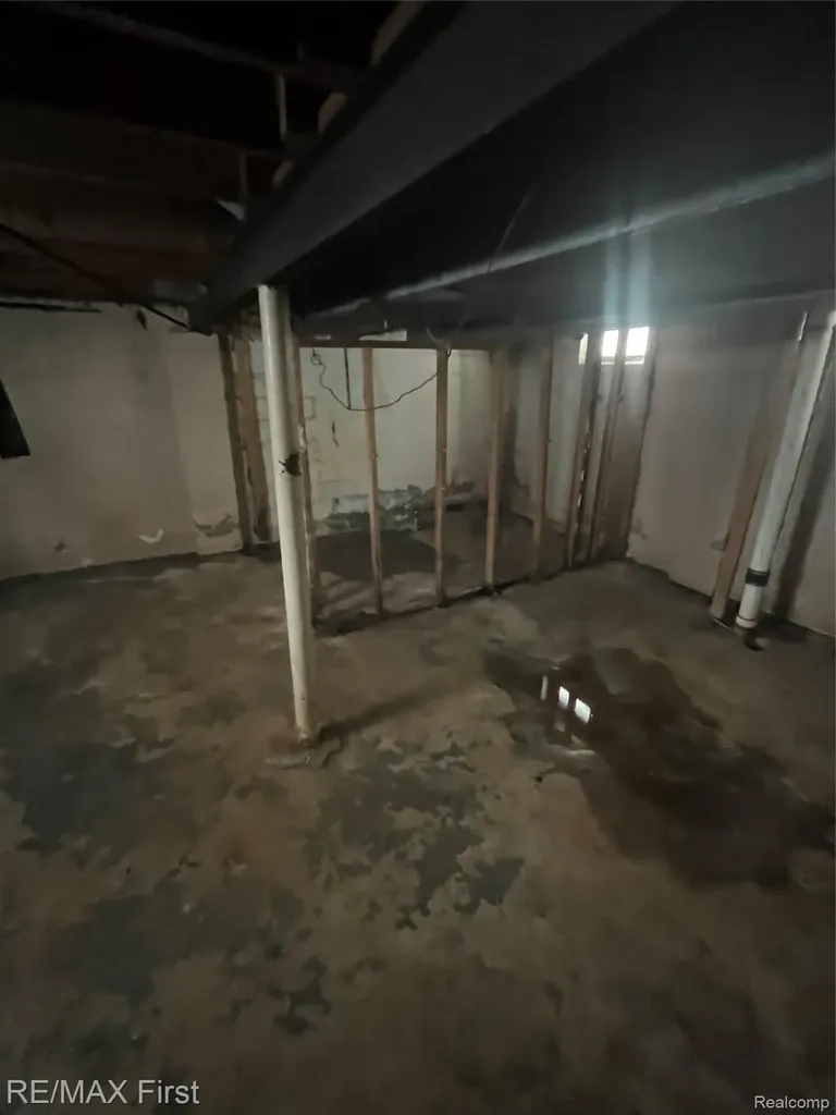 19593 Annott Street Detroit City MI 48205