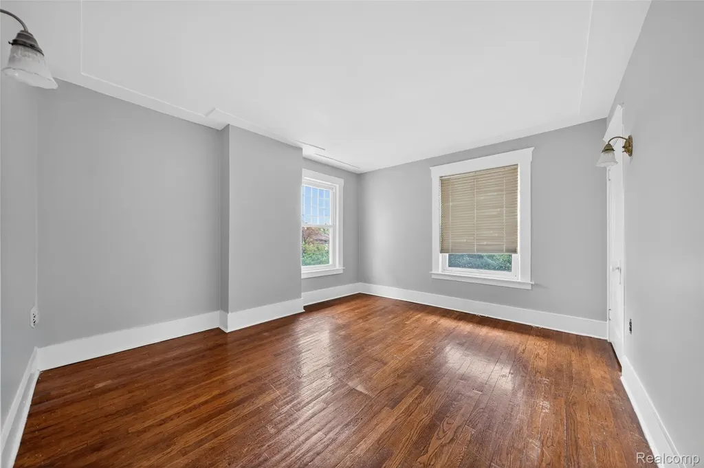 529 E Lincoln Avenue Royal Oak City MI 48067