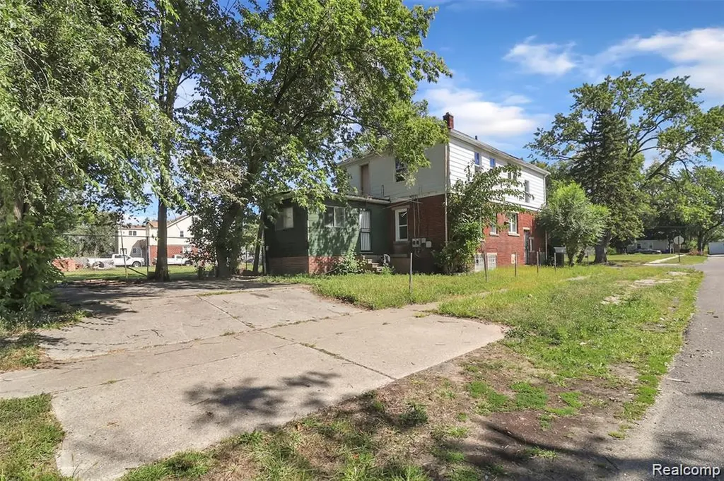 15703 Ardmore Street Detroit City MI 48227