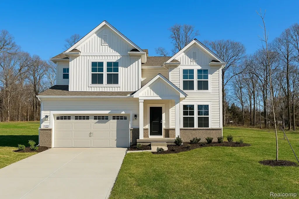59616 Pine Valley Drive Lyon Charter Township MI 48165