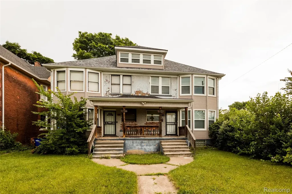 2202/2206 Lothrop Street Detroit City MI 48206