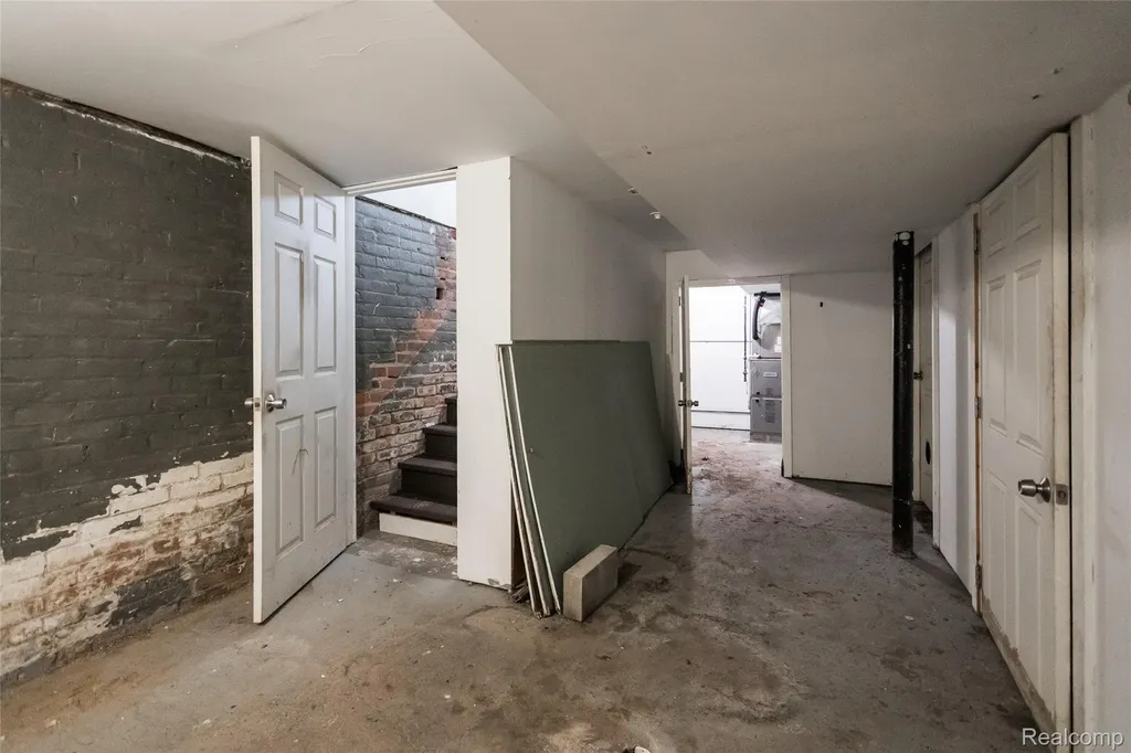 2202/2206 Lothrop Street Detroit City MI 48206