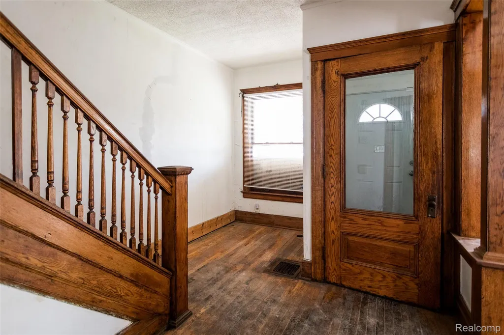 2202/2206 Lothrop Street Detroit City MI 48206