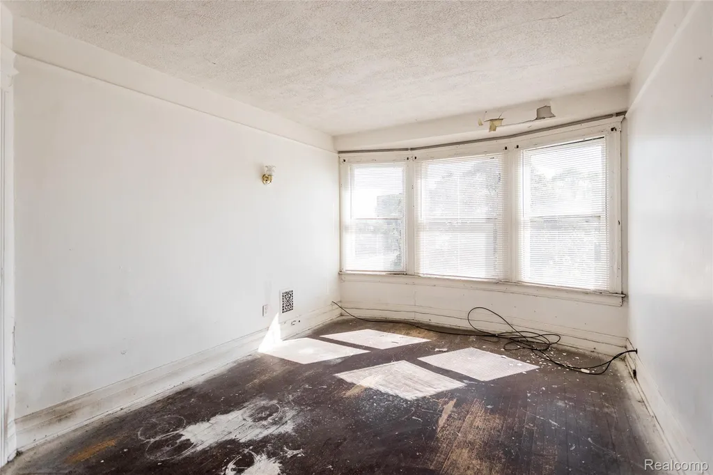 2202/2206 Lothrop Street Detroit City MI 48206