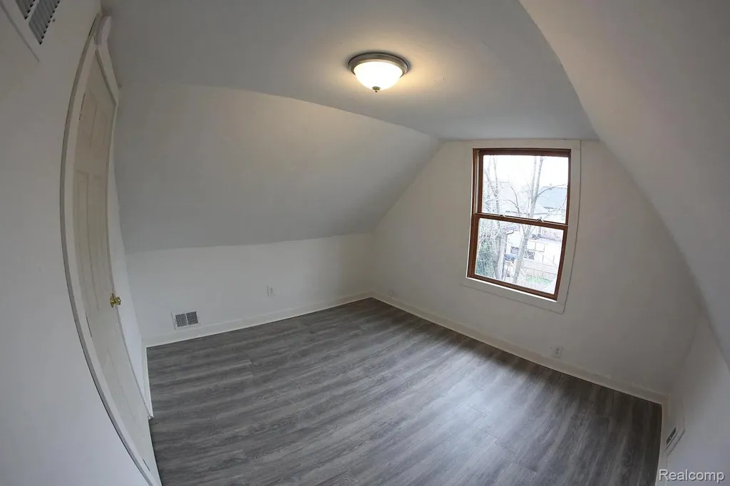1417 Van Dyke Street Detroit City MI 48214