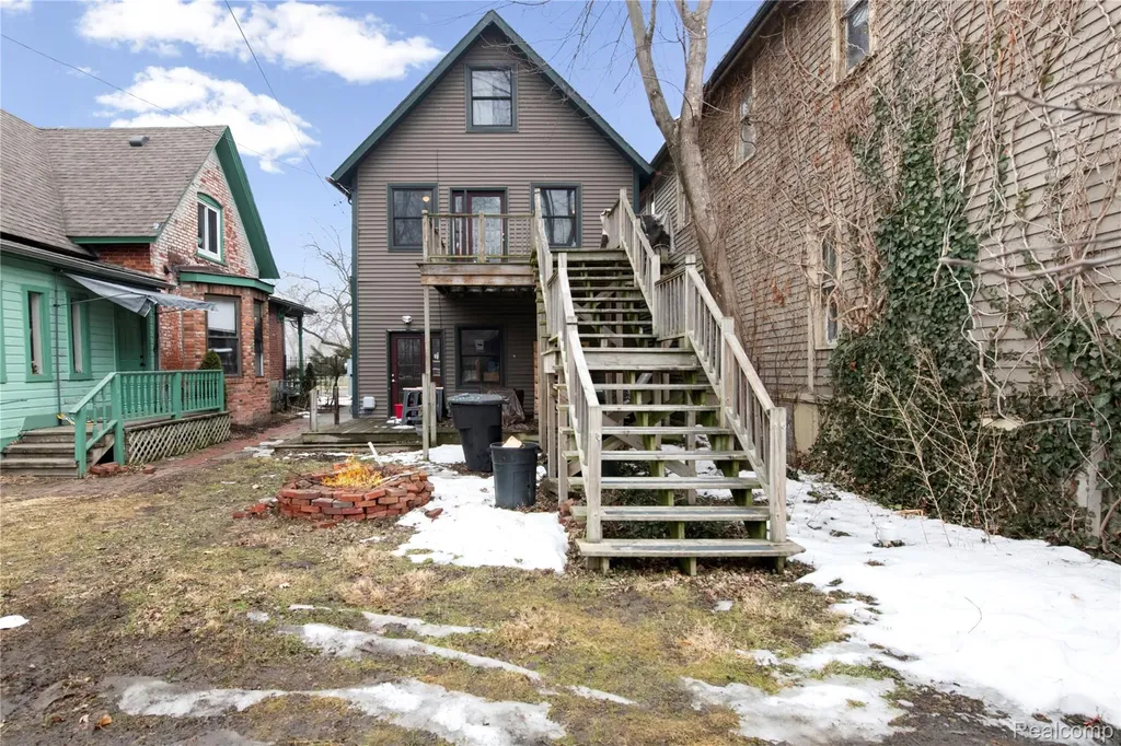 1417 Van Dyke Street Detroit City MI 48214