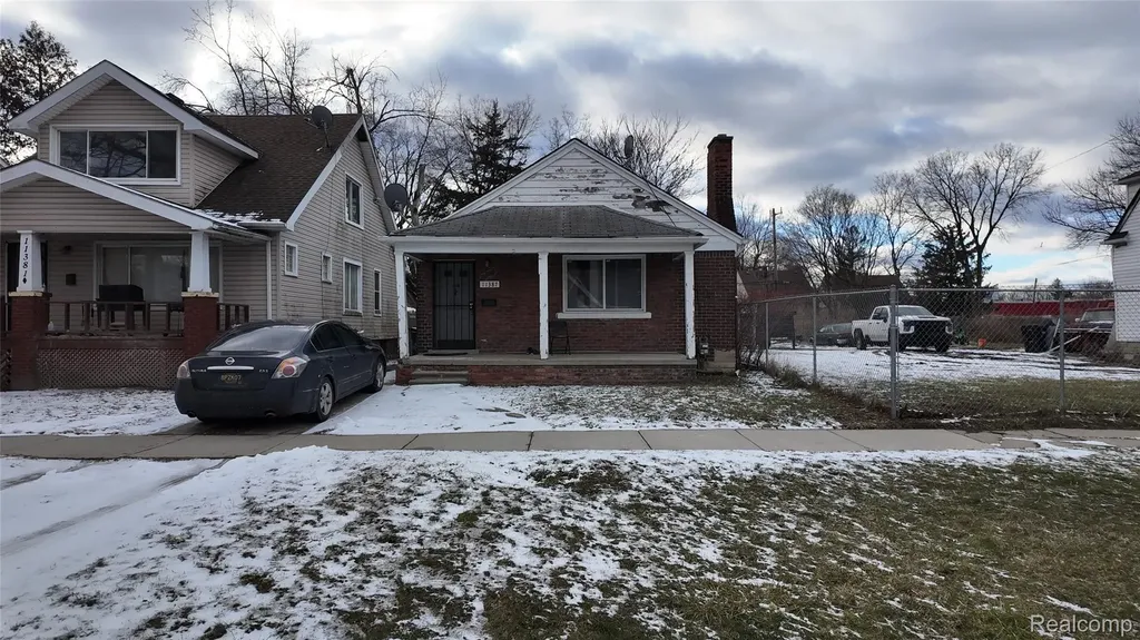 11387 Asbury Park Detroit City MI 48227