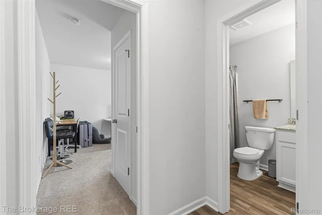 1640 Golfview Drive Superior Charter Township MI 48198